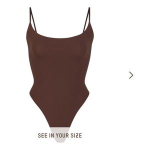 SKIMS FITS EVERYBODY CAMI BODYSUIT